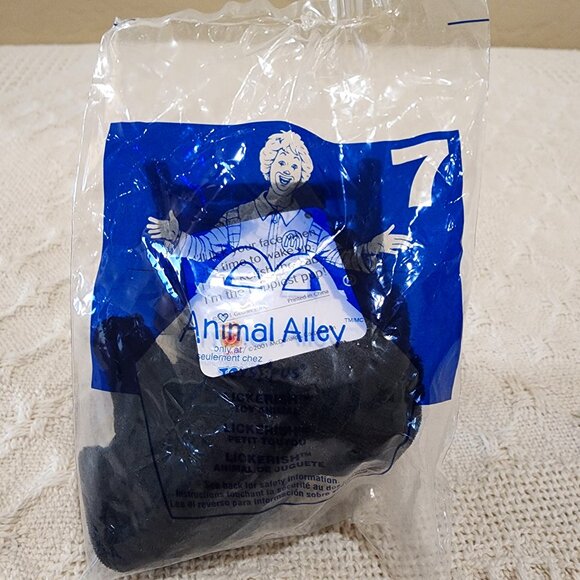 NIP - 2001 McDonalds Happy Meal Toy: ToysRUs Animal Alley LICKERISH DOG #7 Plush - Picture 5 of 7
